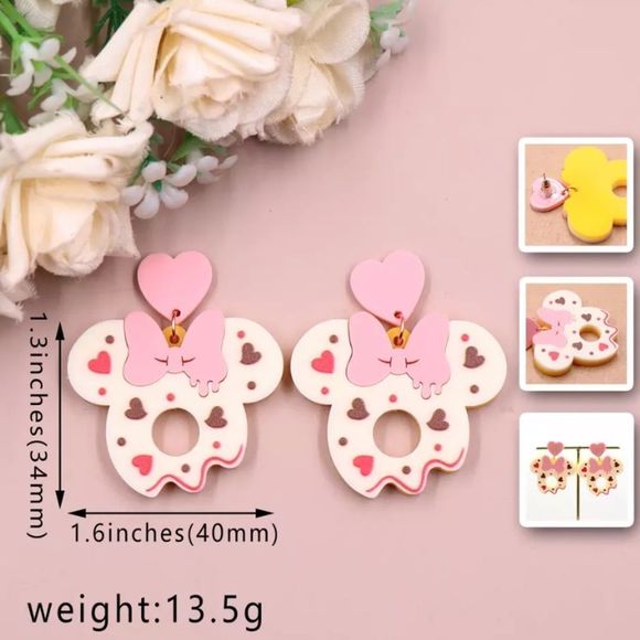 NWT Disney Minnie Mouse Earrings - Picture 2 of 5
